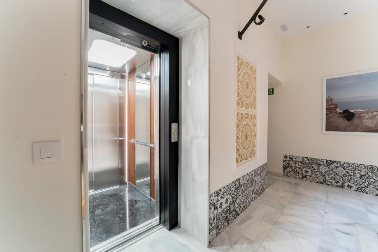 Apartamento Entrecatedrales 2 Cádiz Kültér fotó